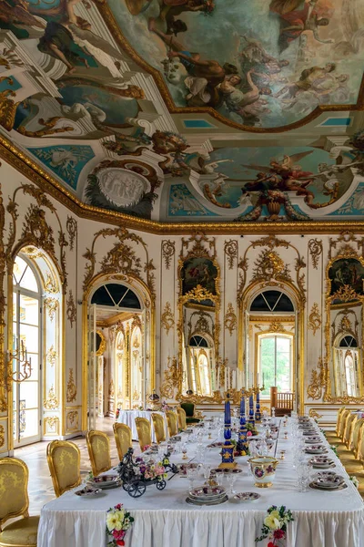 상트페테르부르크 푸시킨 Russia 2014 Hermitage Pavilion Interior Mechanical Table Dining — 스톡 사진