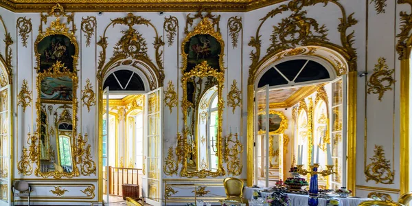 Hermitage Pavilion Interior Mechanical Table Dining Central Part Ceremonial Hall — Stock Photo, Image