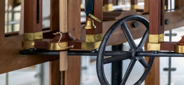 Meccanismo Dei Tavoli Meccanici Livelli Tecnici Sotto Sala Cerimoniale Piano — Foto Stock