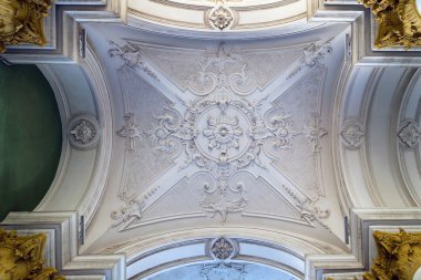 süslü beyaz Dekoratif Sıva