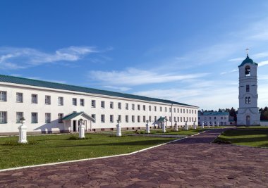 St. Alexander refleks Manastırı çan kulesi