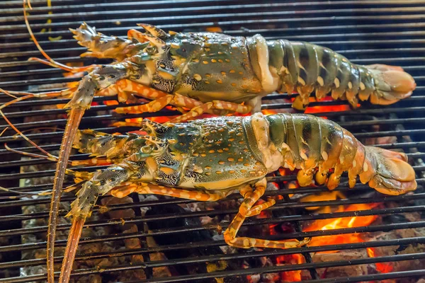 Barbecue lobster dinner at the restaurant — Stock Image Barbecue lobster dinner at the restaurant Royalty Free Stock Photos