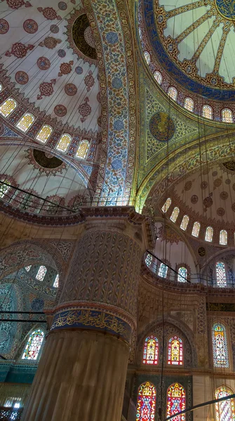 Wnętrze Błękitnego Meczetu, Stambuł. Turcja — Zdjęcie stockowe