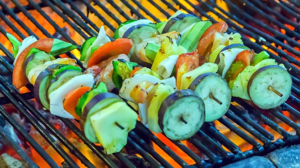 Barbacoa Grill cocina vegetal . — Foto de Stock