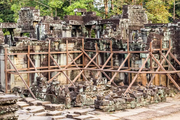 Ruina templo de Bayon, Angkor, Camboya — Foto de Stock