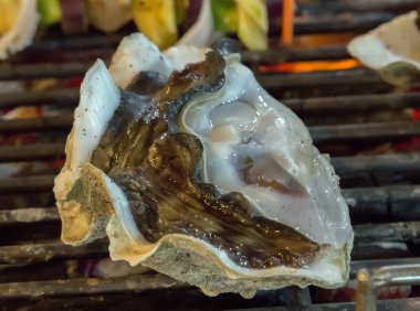 Deniz ürünleri yemek taze kabuk istiridye.