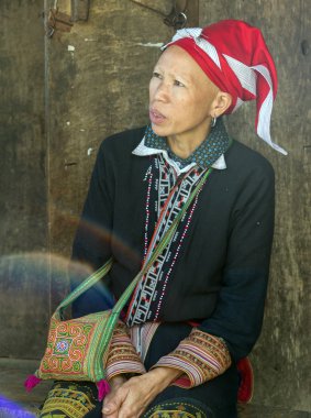 Kadın kırmızı Dao azınlık grubu