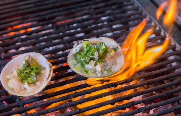 Grilled seafood on the grill — Stock Photo, Image
