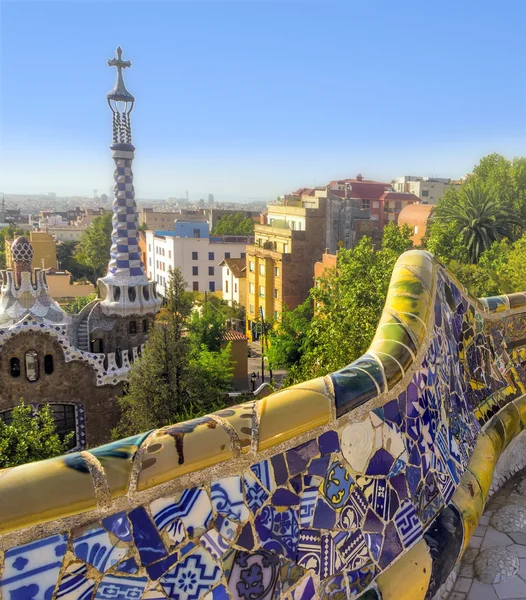 Tile-shard mosaic Barcelona Gaudi — Stock Photo, Image