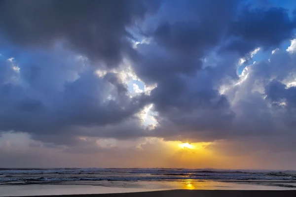 Nuvem pôr do sol céu fundo — Fotografia de Stock