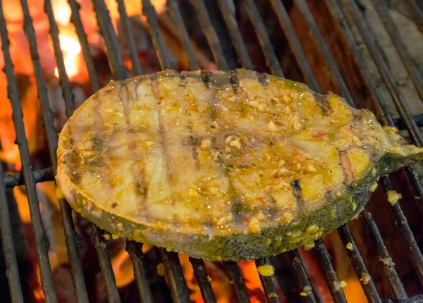 Fisk grillad fisk och skaldjur — Stockfoto