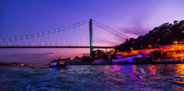 Boğaziçi Köprüsü sunse