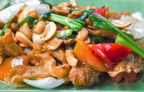 Kinesisk mat stekt kött med lök — Stockfoto