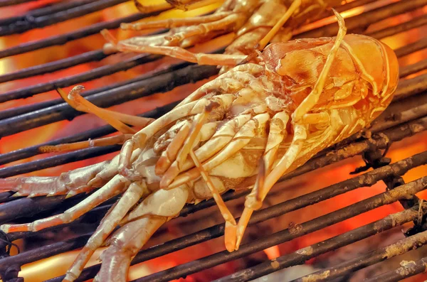 食物和海滩烧烤 — 图库照片