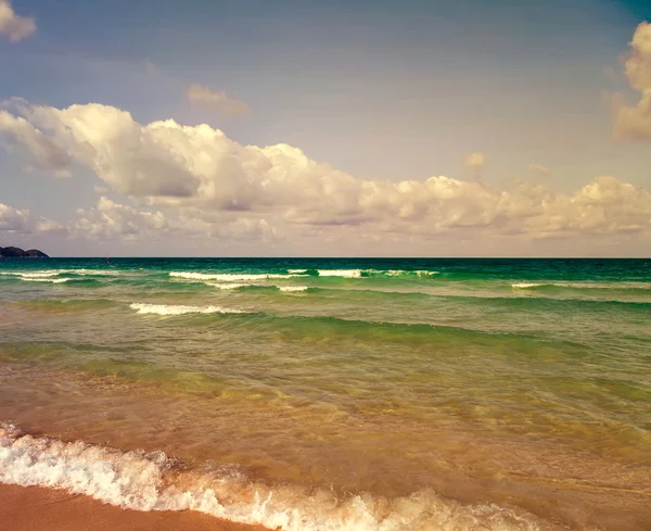 Rajska plaża morze — Zdjęcie stockowe