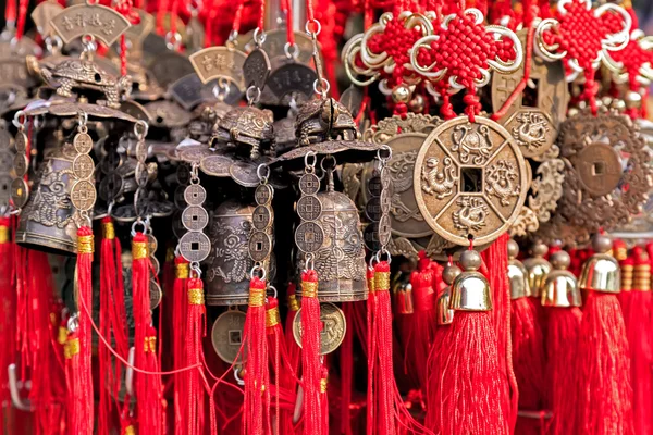 Китайские колокола фон — стоковое фото