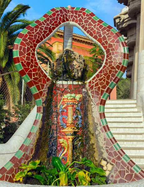 Conçu par Antoni Gaudi — Photo