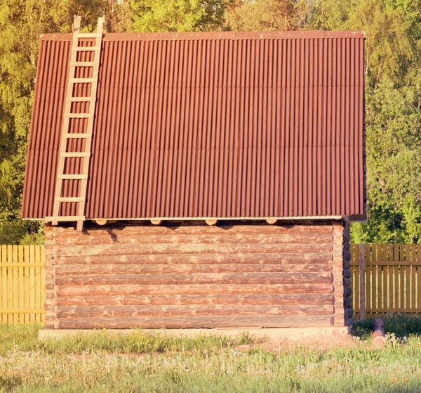 Huis exterieur wand en dak — Stockfoto