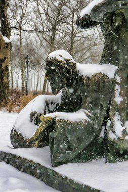 Ney york - jan 21:visitors - göçmenler adlı heykel, akü