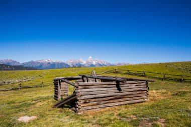 Eski çiftlik kırsal manzara
