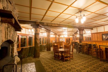 Ulusal tarihi dönüm noktası - birçok buzul otel iç