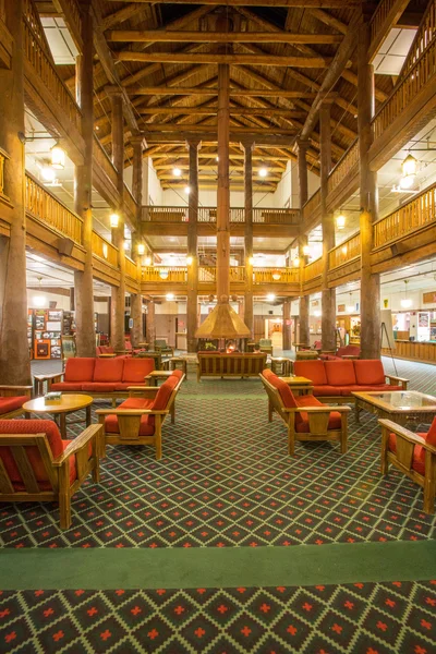 National Historic Landmark - Many Glacier Hotel interior — Stock Photo, Image