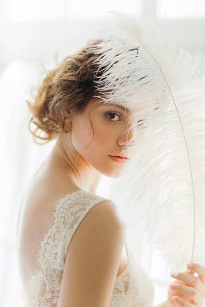 Beautiful bride in white dress — Stock Photo, Image