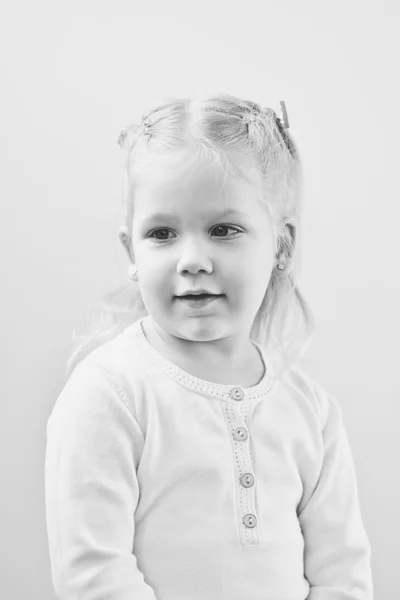 Sweet toddelr girl — Stock Photo, Image