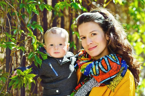 Mother and baby son — Stock Photo, Image