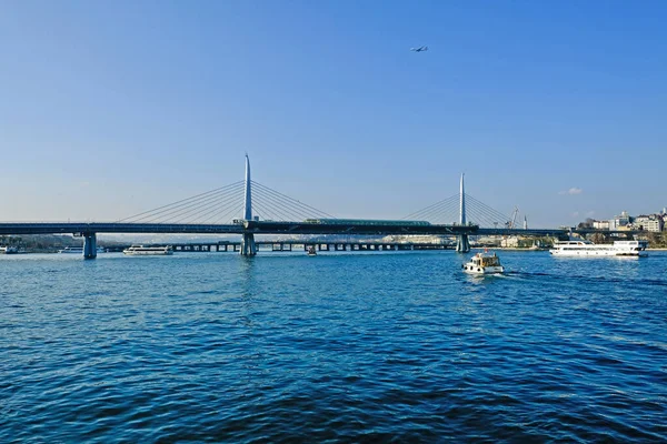 View Sea Bosphorus Halic Metro Bridge Istanbul — Stock fotografie
