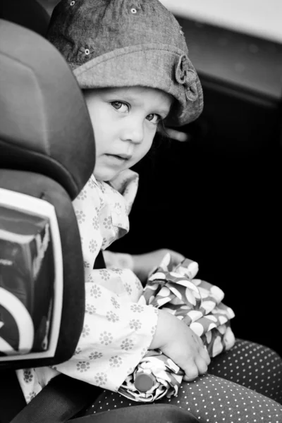 Girl in car — Stock Photo, Image