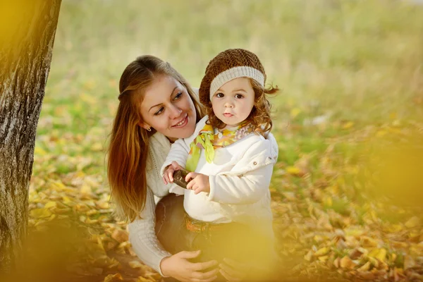 Vrouw en dochter — Stockfoto