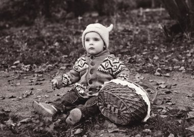 yürümeye başlayan çocuk Güz 