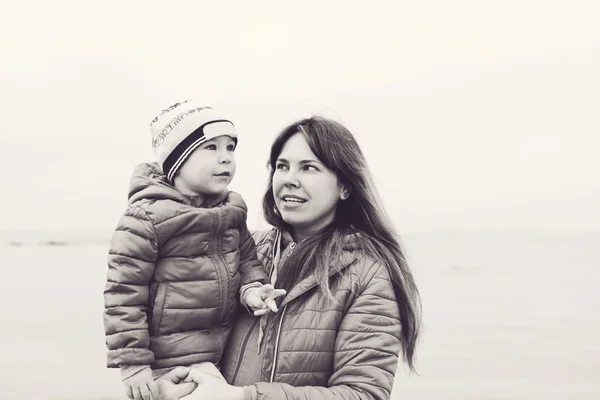 Mother and son outdoors — Stock Photo, Image