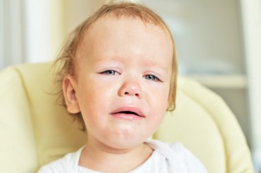 Bebek göz yaşları