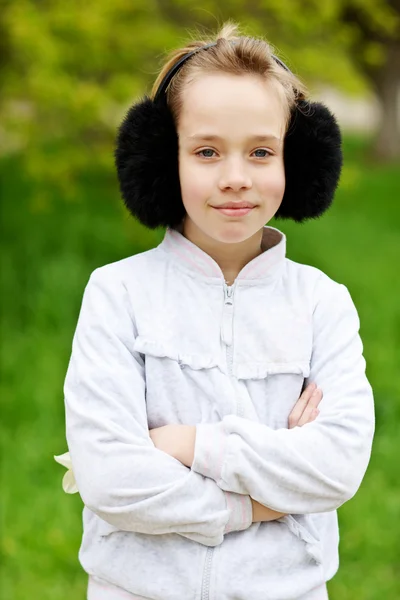 Portret van blond meisje — Stockfoto