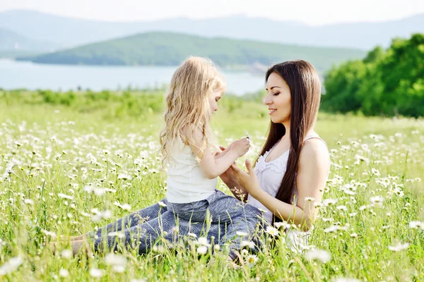 Famiglia felice — Foto Stock