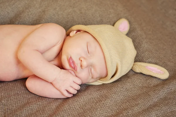 Recién nacido dormido — Foto de Stock