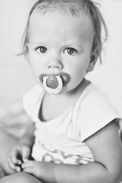 Portret van baby — Stockfoto