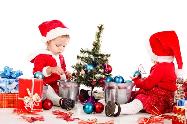 Iki küçük Noel Baba yardımcıları — Stok fotoğraf