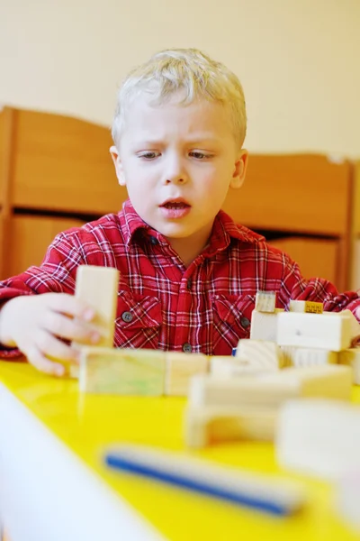 Детские игровые блоки — стоковое фото