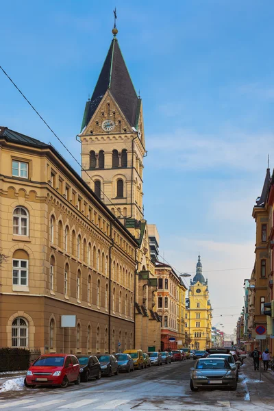 Straat in innsbruck Oostenrijk - het platform achtergrond — Stockfoto