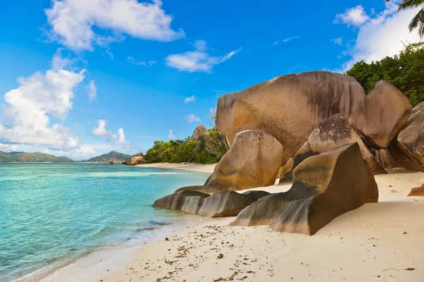 Plage célèbre Source d'Argent aux Seychelles — Photo