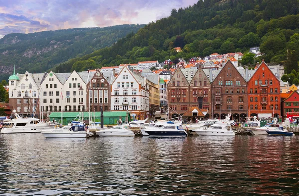 Híres Bryggen street, Bergen - Norvégia — Stock Fotó