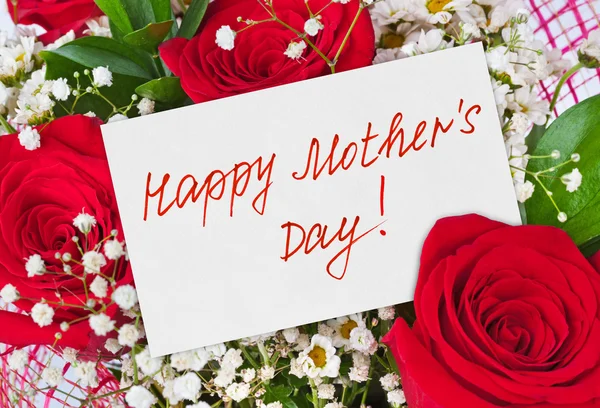 Růže kytice a kartu pro matku — Stock fotografie