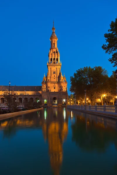 Palacio en la Plaza de España en Sevilla España — Foto de Stock