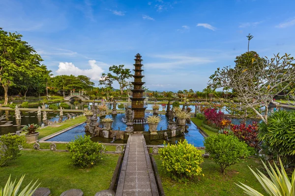 Pałac na wodzie Tirta Ganga - wyspa Bali Indonezja — Zdjęcie stockowe