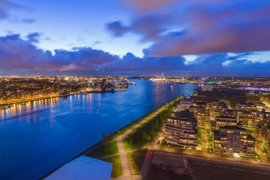 Amsterdam şehir manzarası - Hollanda - mimari arka plan