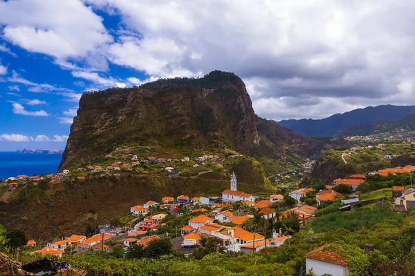 Πόλη Faial Στη Μαδέρα Πορτογαλία Ταξιδιωτικό Υπόβαθρο — Φωτογραφία Αρχείου