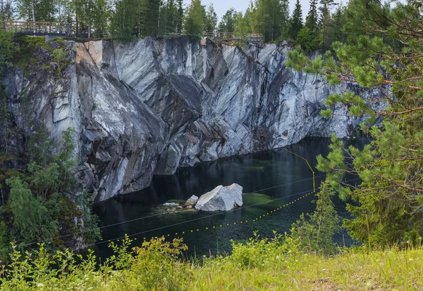 Lago Mármol Ruskeala Mountain Park Karelia Rusia — Foto de Stock